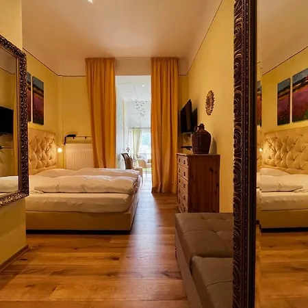 Park Zentral Am Mittelrhein - & 4* Boppard