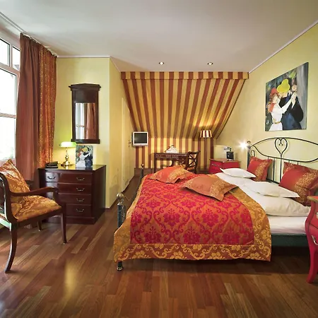 Park Zentral Am Mittelrhein Zimmer&apartments Self Check In מלון דירות 4*