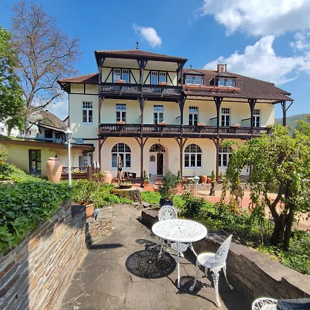 Park Zentral Am Mittelrhein Zimmer&apartments Self Check In בופארד