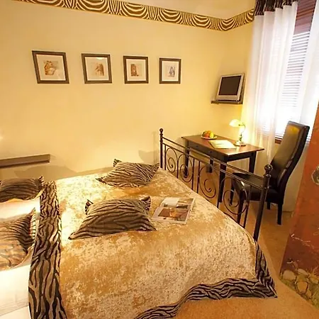Aparthotel Park Zentral Am Mittelrhein Zimmer&apartments Self Check In Boppard